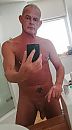 me after showering and ceaning, foto 344x617, 7 reacties, 12 stemmen