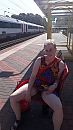 op het perron station, foto 2250x4000, 0 reacties, 27 stemmen