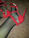red heels black stockings, foto 658x860, 4 reacties, 6 stemmen