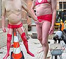 straatwerkers, foto 2606x2337, 0 reacties, 2 stemmen