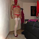 the masked whore, foto 1024x1024, 5 reacties, 12 stemmen