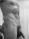 zwart-wit, foto 378x509, 8 reacties, 19 stemmen