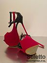 Black & Red, foto 480x640, 1 reacties, 8 stemmen