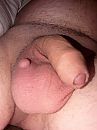 Bloot op de bank, foto 2448x3264, 4 reacties, 16 stemmen