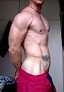 Body, foto 1025x1472, 2 reacties, 4 stemmen