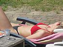 Buurvrouw, foto 4000x3000, 9 reacties, 43 stemmen