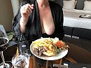 Corona diner, foto 1280x958, 14 reacties, 93 stemmen