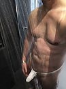 Douchen...., foto 2320x3088, 1 reacties, 6 stemmen