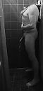 Even een hete douche, foto 417x883, 1 reacties, 10 stemmen