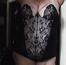 Hier met kleding aan, foto 1692x1657, 16 reacties, 61 stemmen