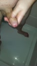Lekker in de douche klaarkomen, film 00:00:26, 6 reacties, 8 stemmen