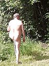 Lekker in mijn nakie buiten, foto 600x800, 0 reacties, 4 stemmen