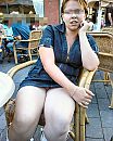 Lekker op terrasje, foto 1024x1280, 48 reacties, 278 stemmen