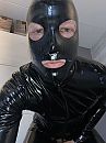 Maandag latex date, foto 2316x3088, 2 reacties, 5 stemmen