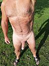 Met een witte zwembroek in, foto 3000x4000, 2 reacties, 11 stemmen
