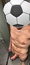 Na sporten, foto 1850x4000, 5 reacties, 18 stemmen