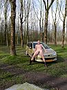 Naakt met de auto, foto 600x800, 10 reacties, 24 stemmen
