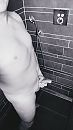 Onder de douche, foto 1242x2208, 1 reacties, 10 stemmen