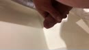 Pissen en aftrekken tegelijk, film 00:00:28, 4 reacties, 18 stemmen