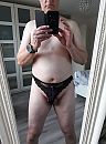 Sexy string, foto 608x816, 14 reacties, 28 stemmen