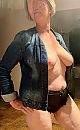 Short & string, foto 2475x4000, 16 reacties, 70 stemmen