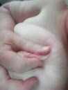 Squeezing herself, film 00:00:19, 2 reacties, 16 stemmen