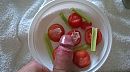 Who wants some tomatoes, foto 2592x1456, 2 reacties, 4 stemmen