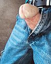 Wil eruit, foto 2320x2923, 0 reacties, 6 stemmen