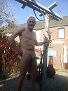 its me, foto 2448x3264, 3 reacties, 12 stemmen