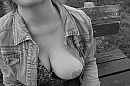 op een bankje, foto 1162x778, 182 reacties, 592 stemmen