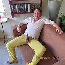 relaxen op bank, foto 2448x2448, 10 reacties, 52 stemmen