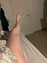 Al met 1 been uit bed..., foto 3000x4000, 0 reacties, 0 stemmen