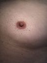 Gevoelige tepels, foto 2320x3088, 3 reacties, 8 stemmen