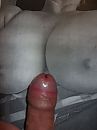Harde pik voor tieten, foto 2304x3072, 0 reacties, 4 stemmen