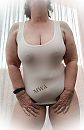 Iets met strakke topjes, foto 2270x3493, 20 reacties, 76 stemmen