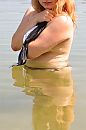In het water, foto 340x510, 3 reacties, 11 stemmen