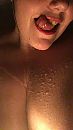 Innocent tongue, foto 576x1024, 16 reacties, 97 stemmen
