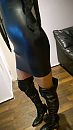 Latex, foto 720x1280, 13 reacties, 22 stemmen