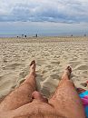 Lekker genieten op het strand, foto 3000x4000, 5 reacties, 14 stemmen