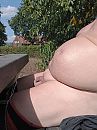 Lekker naakt buiten 103, foto 2448x3264, 0 reacties, 3 stemmen