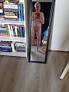 Lekker naakt, foto 3000x4000, 3 reacties, 4 stemmen
