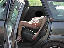 Lekker spelen op de achterbank, foto 615x461, 18 reacties, 138 stemmen