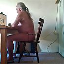 Me behind the computer, foto 2048x2048, 1 reacties, 11 stemmen
