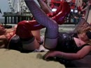 Mrs and Marina Dildo Fucking, film 00:00:00, 3 reacties, 17 stemmen