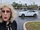 Mrs Samantha shopping in USA, foto 3472x2604, 0 reacties, 4 stemmen