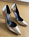 New golden heels, foto 386x489, 5 reacties, 9 stemmen