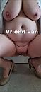 Op wie moet ze zakken???, foto 810x1800, 26 reacties, 95 stemmen