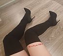 Overknees, foto 1600x1420, 217 reacties, 439 stemmen