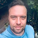 Selfie, foto 750x750, 1 reacties, 9 stemmen