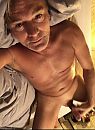 Sex slaaf, foto 960x1304, 0 reacties, 2 stemmen